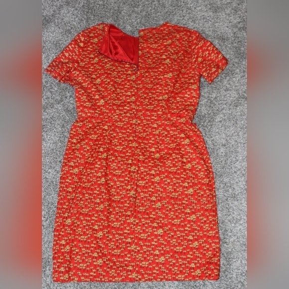 WOMEN'S Handmade Red Floral Short Sleeve Dress - Picture 2 of 4